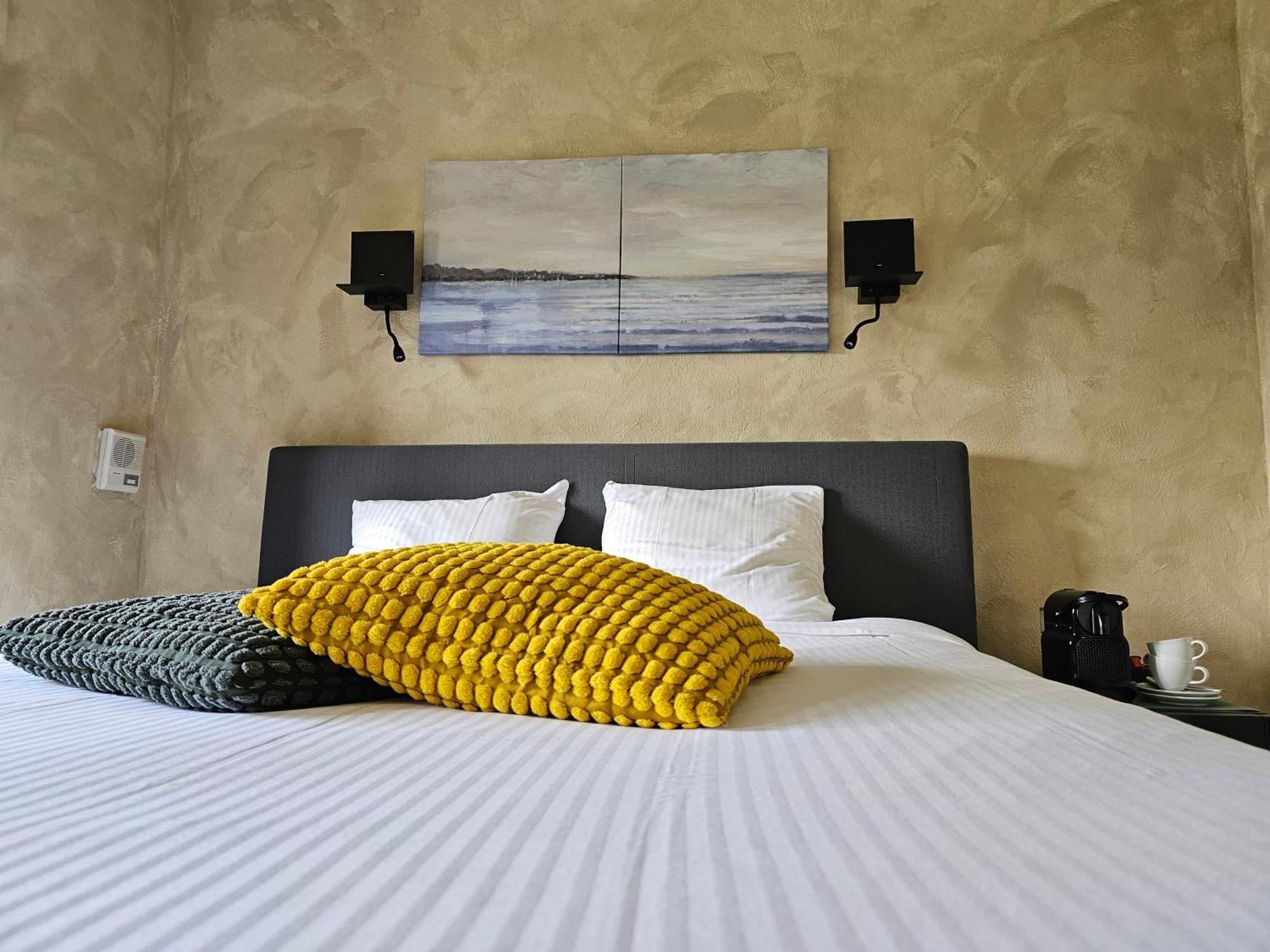 Hotel Westendia And Free Parking Top Breakfast Westende Exterior foto