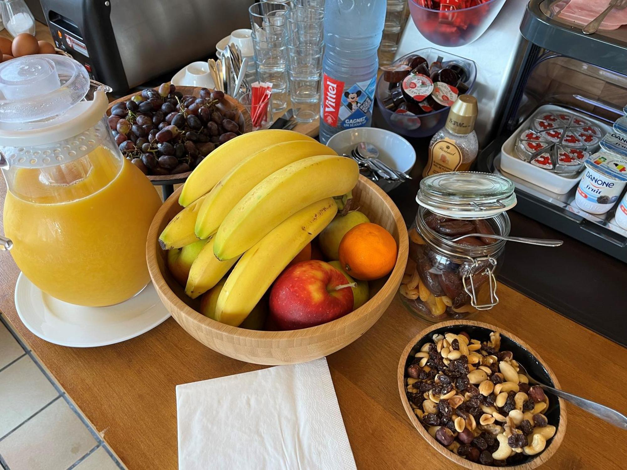 Hotel Westendia And Free Parking Top Breakfast Westende Exterior foto